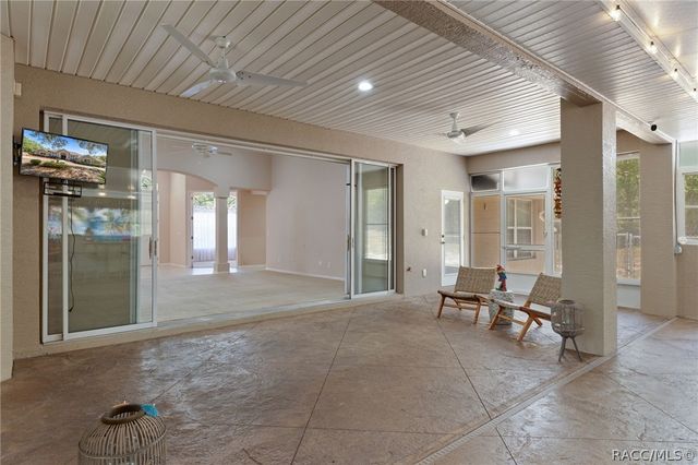 2220 N Sheriff Drive, Beverly Hills, FL 34465