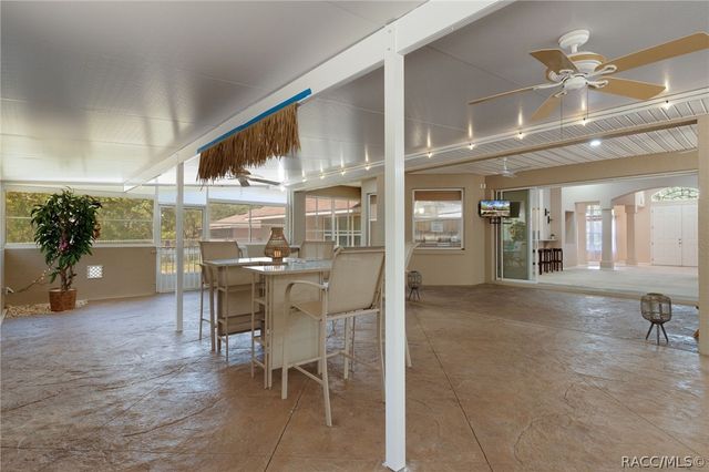 2220 N Sheriff Drive, Beverly Hills, FL 34465