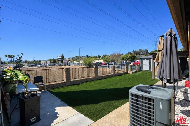 11493 Lev Avenue, Los Angeles, CA 91345