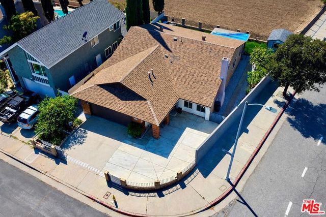 11493 Lev Avenue, Los Angeles, CA 91345