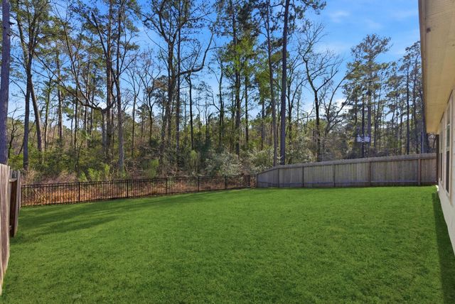 8027 Dauntless Drive, Magnolia, TX 77354