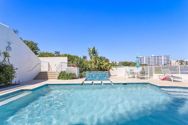 309 E Ocean Avenue 205, Lantana, FL 33462