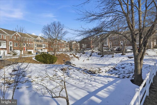 9285 LAUREL RIDGE CROSSING RD, Lorton, VA 22079