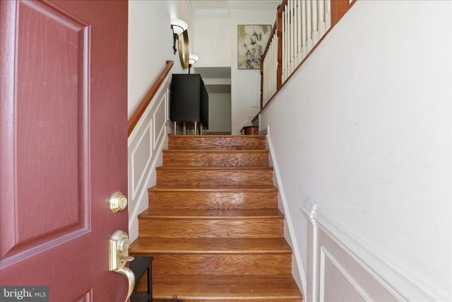 9285 LAUREL RIDGE CROSSING RD, Lorton, VA 22079