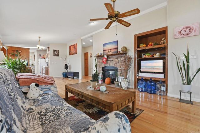 809 Discovery Street SPC 100, San Marcos, CA 92078