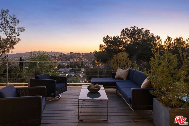 523 Marie Avenue, Los Angeles, CA 90042