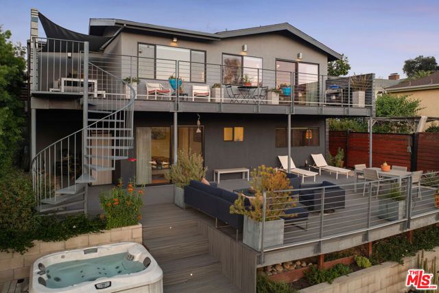 523 Marie Avenue, Los Angeles, CA 90042