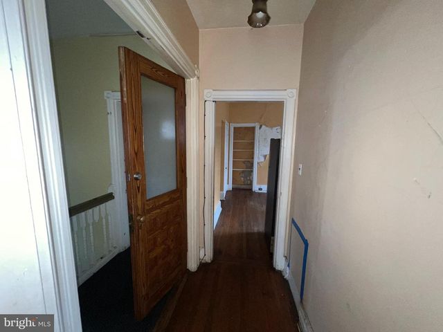 5927 WAYNE AVE, Philadelphia, PA 19144