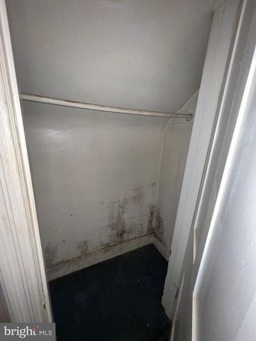 5927 WAYNE AVE, Philadelphia, PA 19144