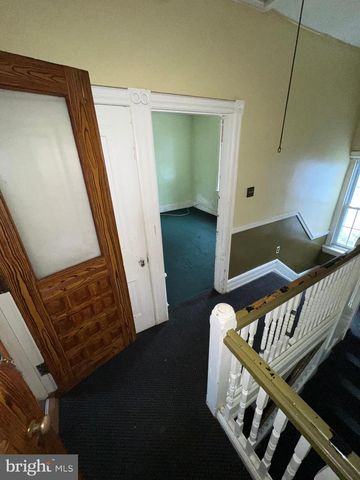 5927 WAYNE AVE, Philadelphia, PA 19144