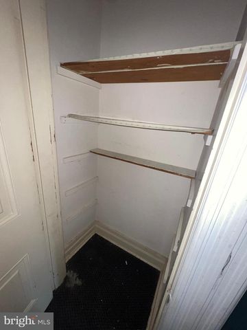 5927 WAYNE AVE, Philadelphia, PA 19144