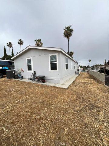 17035 Hidalgo, Perris, CA 92570