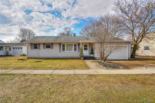 4 Glenwood Drive, Arcade, NY 14009