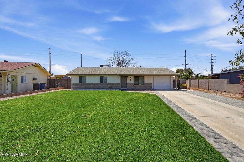 728 N PINE Street, Gilbert, AZ 85233 — exterior