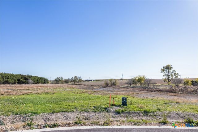 15180 Plainview Drive, Salado, TX 76571