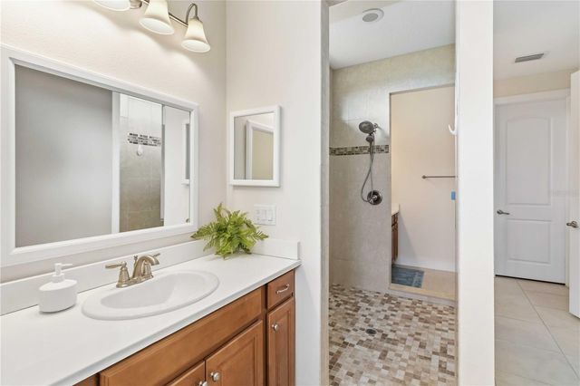 834 BIRDIE WAY, Apollo Beach, FL 33572