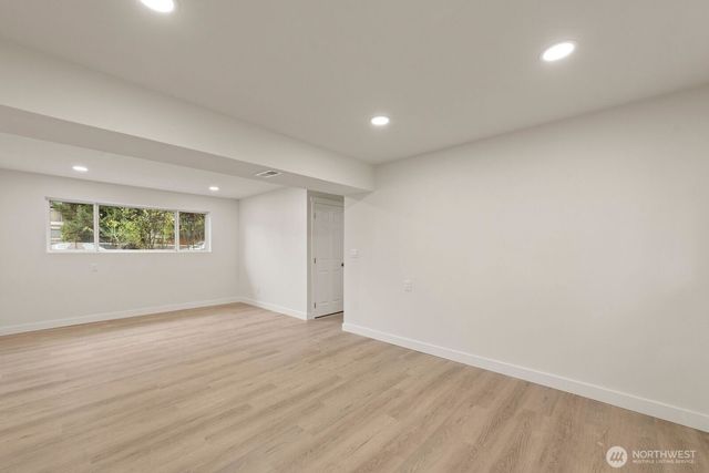 13033 SE 206th Place, Kent, WA 98031