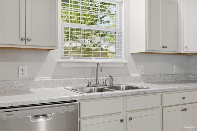 3809 W Moreno St, Pensacola, FL 32505