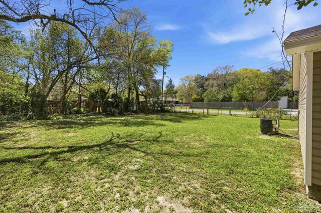 3809 W Moreno St, Pensacola, FL 32505