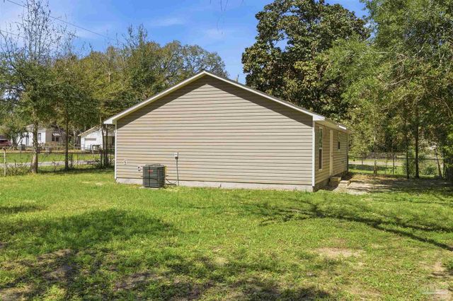 3809 W Moreno St, Pensacola, FL 32505