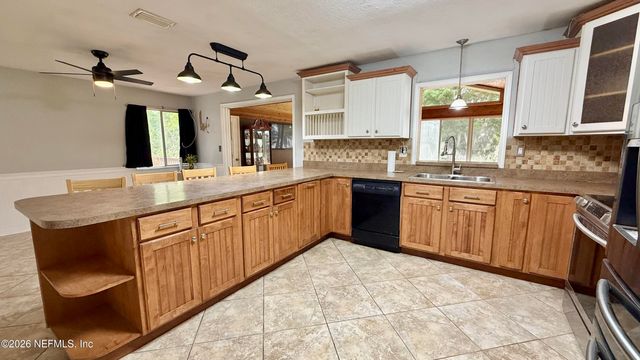 112 WESLEY Road, Green Cove Springs, FL 32043