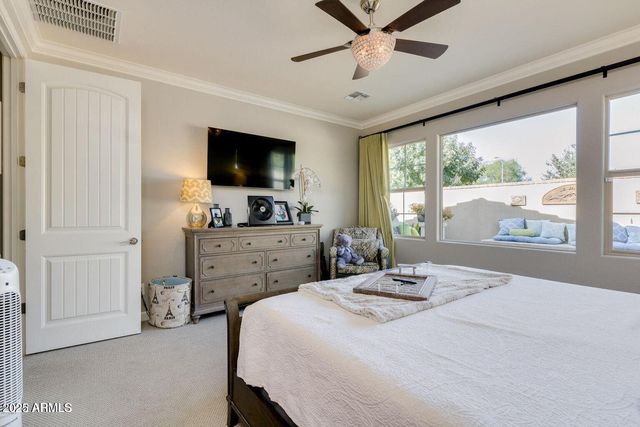 1952 W Yellowstone Way, Chandler, AZ 85248