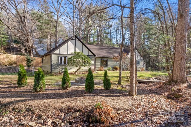 23 Ballantree Drive, Asheville, NC 28803