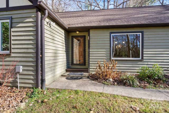 23 Ballantree Drive, Asheville, NC 28803