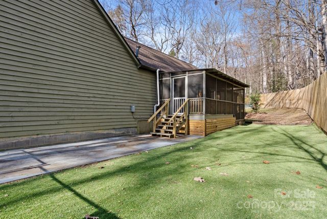 23 Ballantree Drive, Asheville, NC 28803