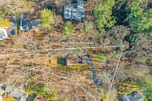 23 Ballantree Drive, Asheville, NC 28803