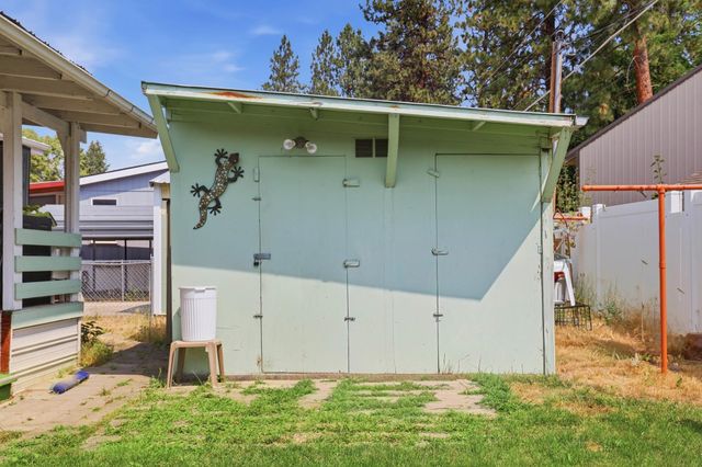 1307 S Dishman Rd Rd, Spokane Valley, WA 99206