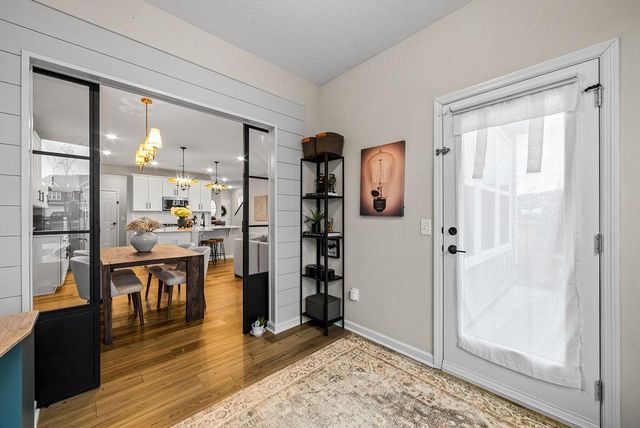 9652 4th Street Lane N, Lake Elmo, MN 55042