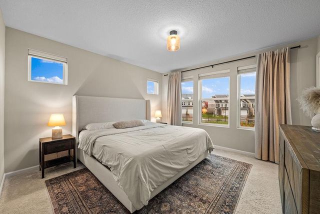 9652 4th Street Lane N, Lake Elmo, MN 55042