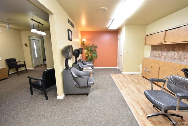 11522 Davis Street, Grand Blanc, MI 48439