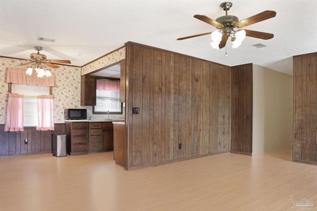 3620 Buford Dr, Pensacola, FL 32504