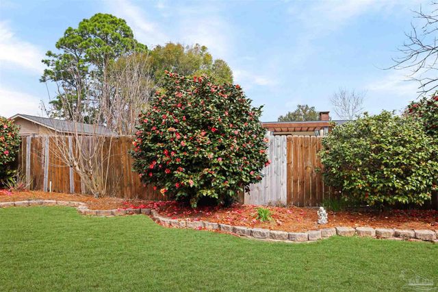 3620 Buford Dr, Pensacola, FL 32504