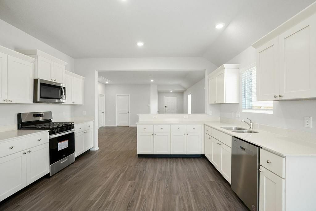 3077 Wood Lily Drive, Brookshire, TX 77423