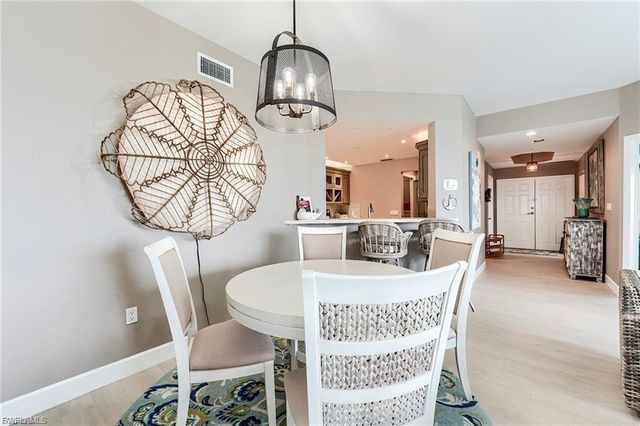 4183 Bay Beach LN 375, Fort Myers Beach, FL 33931