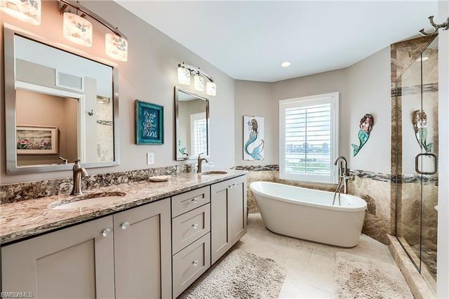 4183 Bay Beach LN 375, Fort Myers Beach, FL 33931