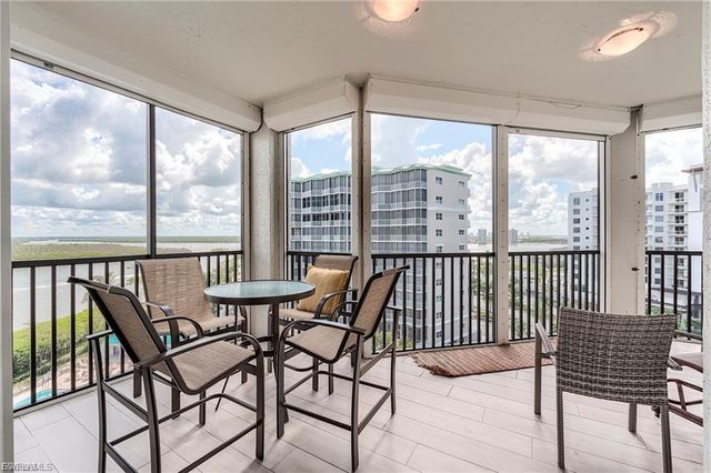 4183 Bay Beach LN 375, Fort Myers Beach, FL 33931