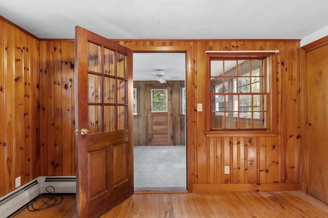 60 Lantern Ln, Stow, MA 01775