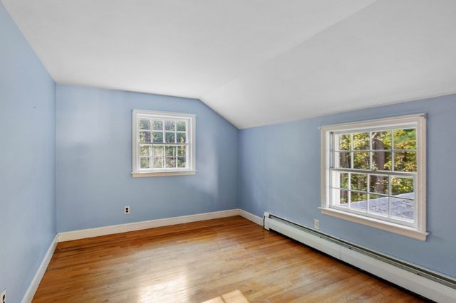 60 Lantern Ln, Stow, MA 01775