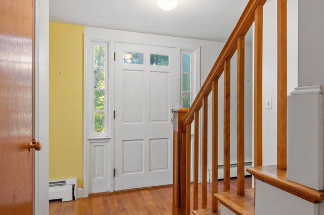 60 Lantern Ln, Stow, MA 01775
