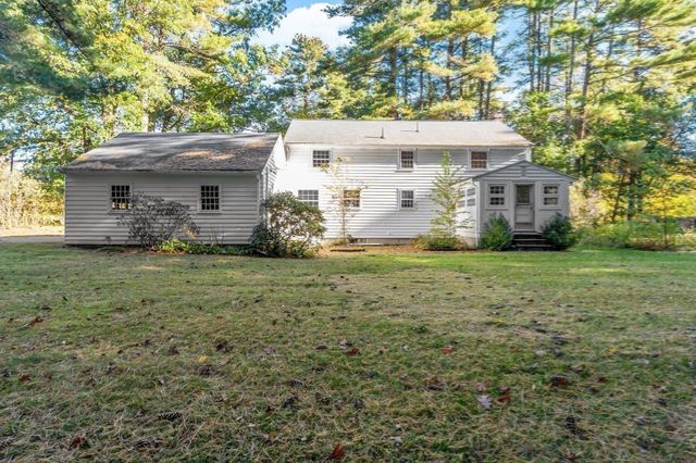 60 Lantern Ln, Stow, MA 01775