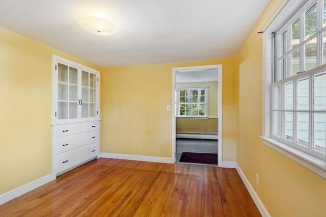 60 Lantern Ln, Stow, MA 01775