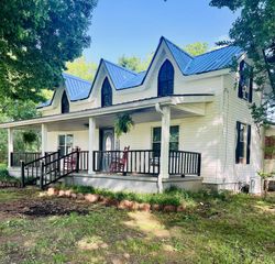 2016 Tennessee St, Westpoint, TN 38486