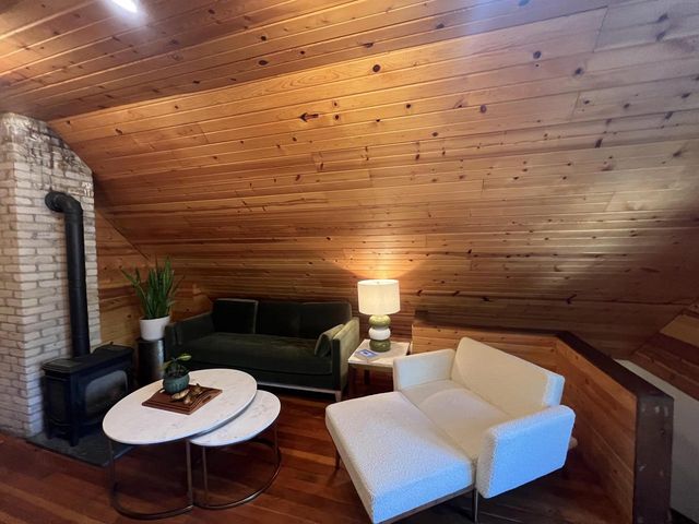 5947 N 35th STREET, Milwaukee, WI 53209