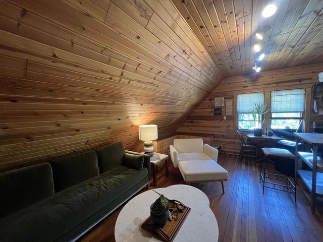 5947 N 35th STREET, Milwaukee, WI 53209