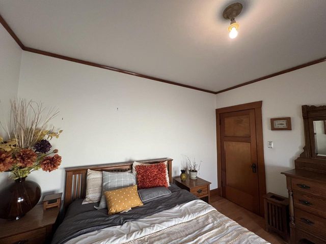 5947 N 35th STREET, Milwaukee, WI 53209