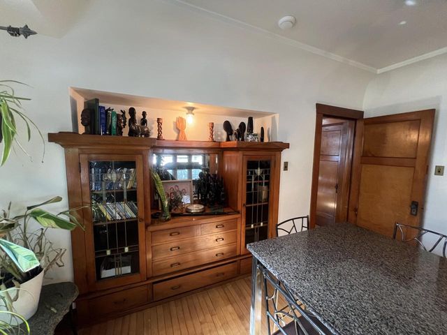 5947 N 35th STREET, Milwaukee, WI 53209